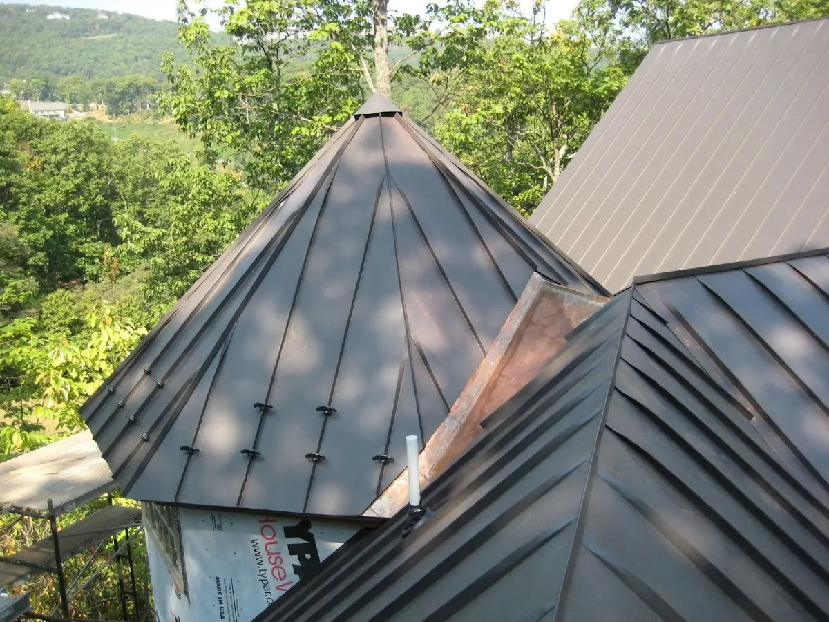 Professional Shingle Replacement & Repair by Craftsman Roofing in Echo Lake